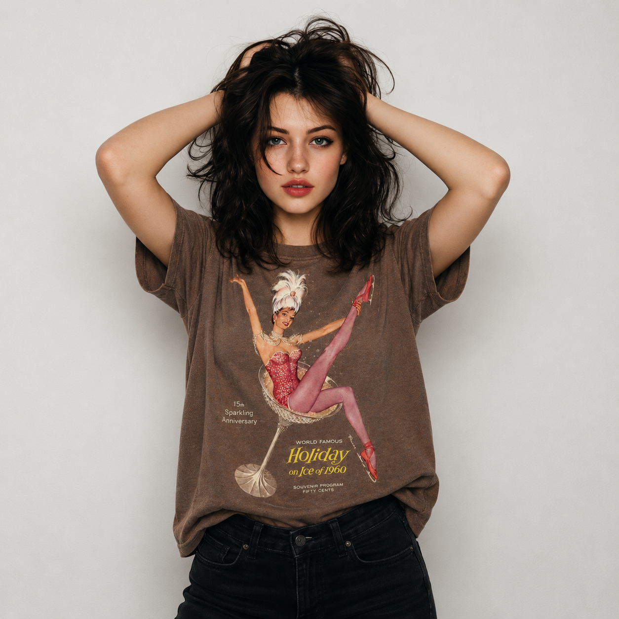 Tricou „Holiday on Ice 1960” – Tricou Retro Vintage Aesthetic - imagine 2